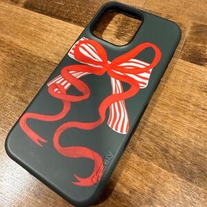 Casely Santa's Favorite Holiday Bow Case
iPhone 15 pro max